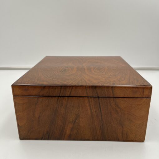 Biedermeier Box Walnut Horn - Back Detail - Styylish