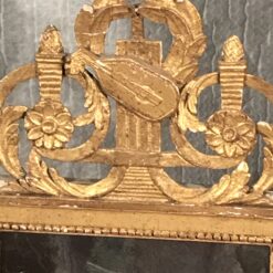 French Louis XVI Mirror- detail of the upper middle part- Styylish