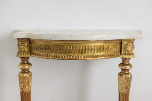 Console Gilded Carved Wood - Front Profile - Styylish