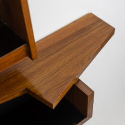 Mirror and Mahogany Console - Shelf Edge Detail - Styylish