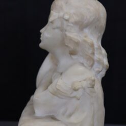 Sculpture in White Marble - Left Side Profile - Styylish