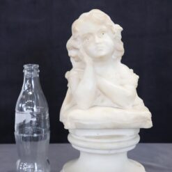 Sculpture in White Marble - Size Comparison - Styylish