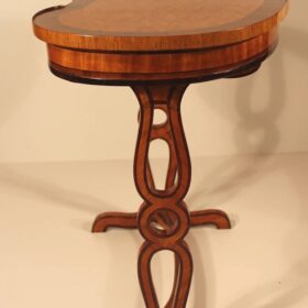 Kidney-Shaped Side Table or Small Desk, 1820s