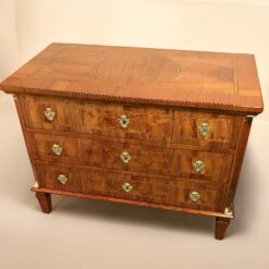 18th century Louis XVI Chest of Drawers - Front - Styylish