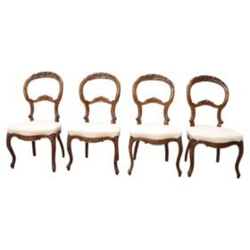 19th Century Italian Louis Philippe Carved Walnut Set of Four Antique Chairs