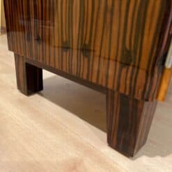 Small Art Deco Bar Cabinet, Macassar Veneer, France, circa 1930 - Image 11