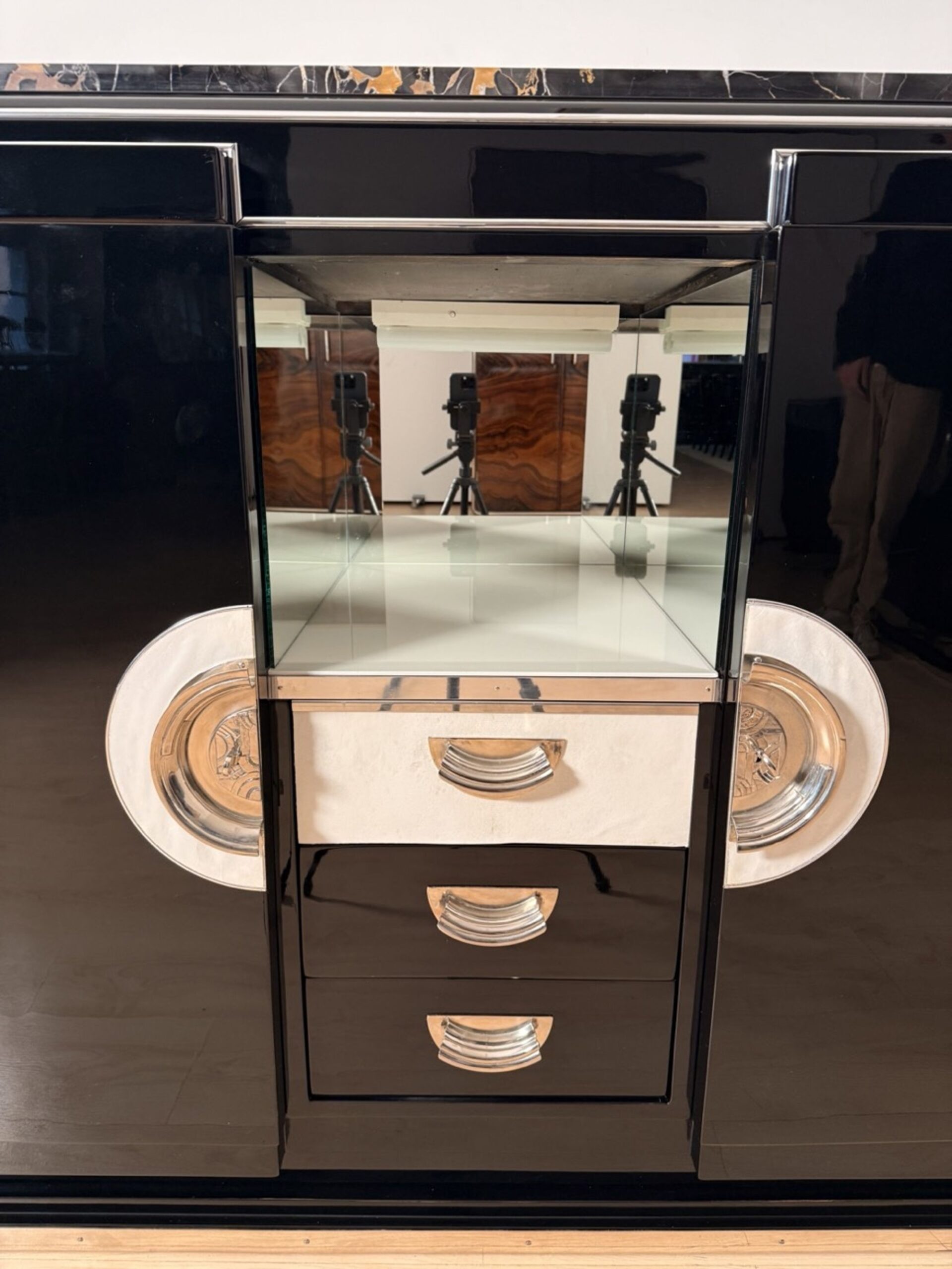 Art Deco Sideboard - Interior Compartment - Styylish