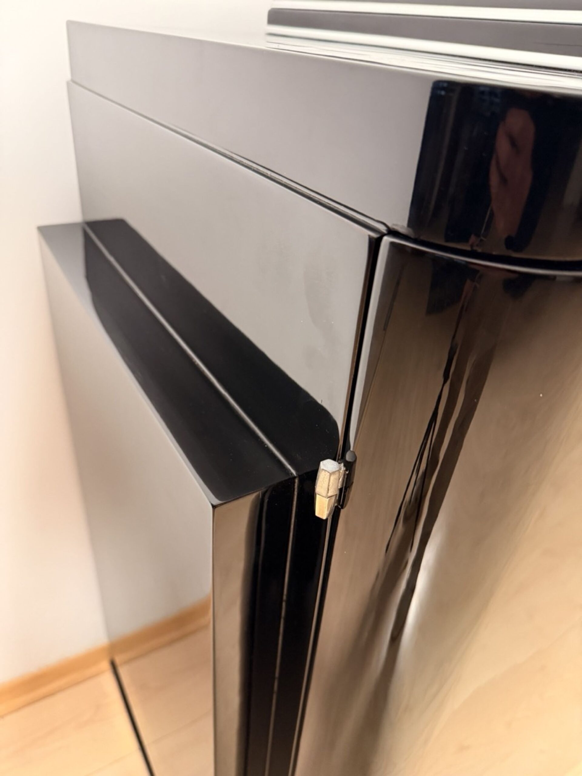 Art Deco Sideboard - Lacquer - Styylish