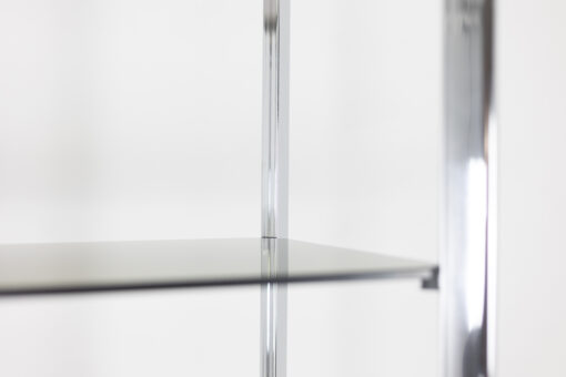 Smoked Glass Shelves - Metal Frame - Styylish