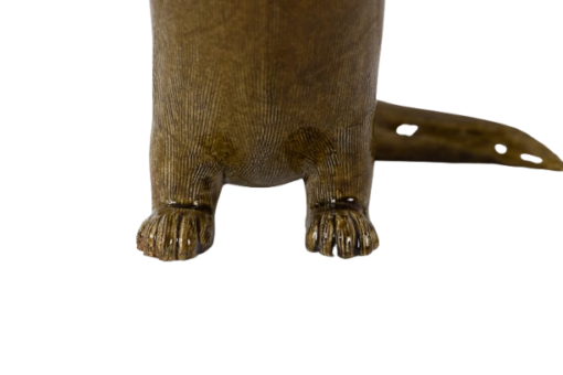 Stoneware Otter Sculpture - Feet - Styylish