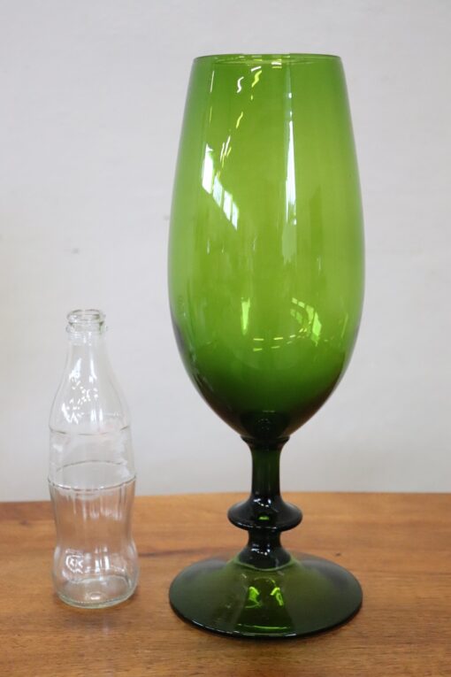 Art Glass Green Vase - Size - Styylish