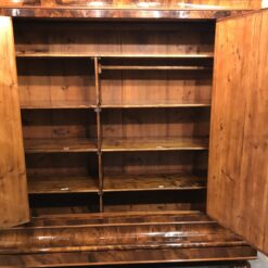 Frankfurter Wellenschrank - interior - Styylish