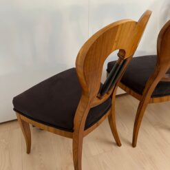 Set of 4 Biedermeier Balloon Chairs - closeup 3/4 - Styylish