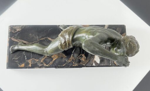 Art Deco Bronze Sculpture - Body Detail - Styylish
