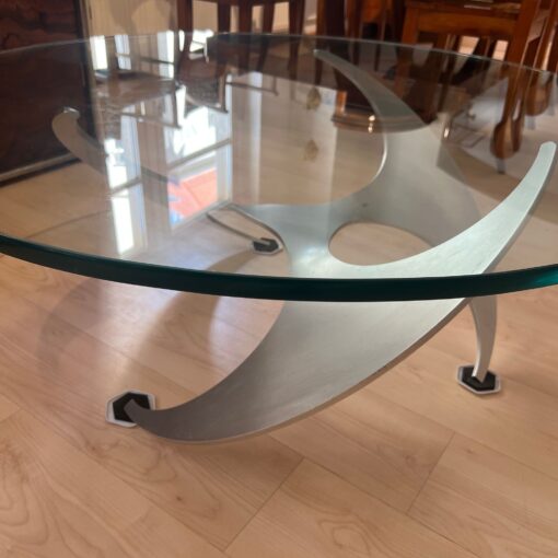 Propeller Coffee Table - closeup side - Styylish