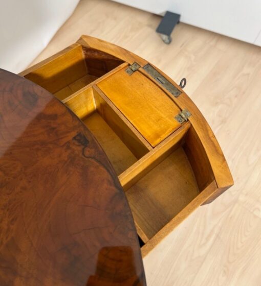 Round Biedermeier Sewing Table, South Germany circa 1825 - Image 12
