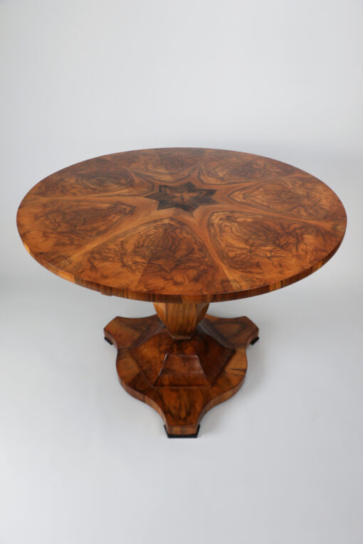 Fine Biedermeier Walnut Table, Vienna, c. 1825. - Image 13