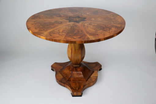 Fine Biedermeier Walnut Table, Vienna, c. 1825. - Image 12