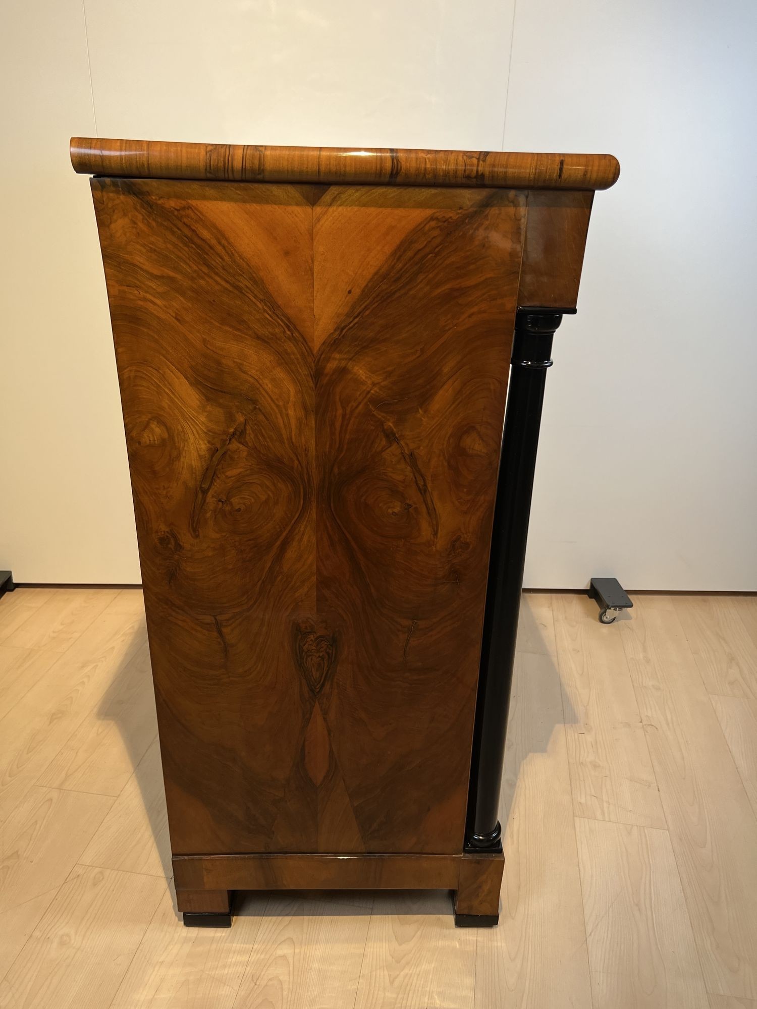 Large Biedermeier Half-Cabinet, Walnut and Ebonized, South Germany circa 1820 - Image 13