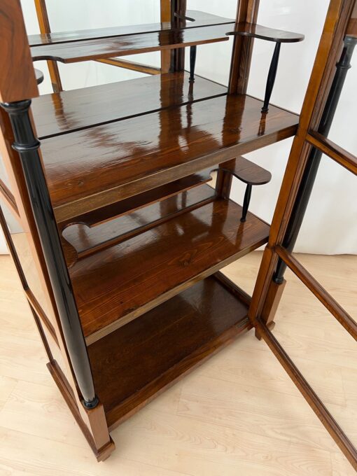 Biedermeier Vitrine, Walnut, Brass, South Germany circa 1830 - Image 14