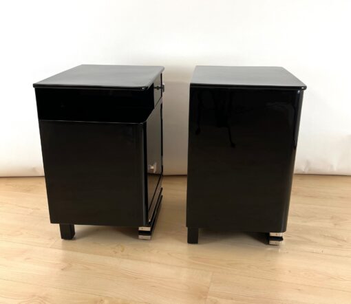 Pair of Art Deco Bedside Cabinets, France circa 1930 - Image 17