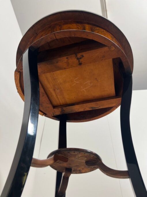 Round Biedermeier Sewing Table, South Germany circa 1825 - Image 19