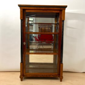 Biedermeier Vitrine, Walnut, Brass, South Germany circa 1830