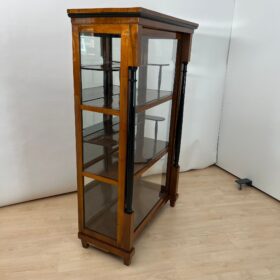 Biedermeier Vitrine, Walnut, Brass, South Germany circa 1830