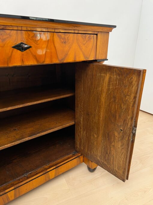 Biedermeier Half-Cabinet, Walnut, South Germany circa 1825 - Image 7