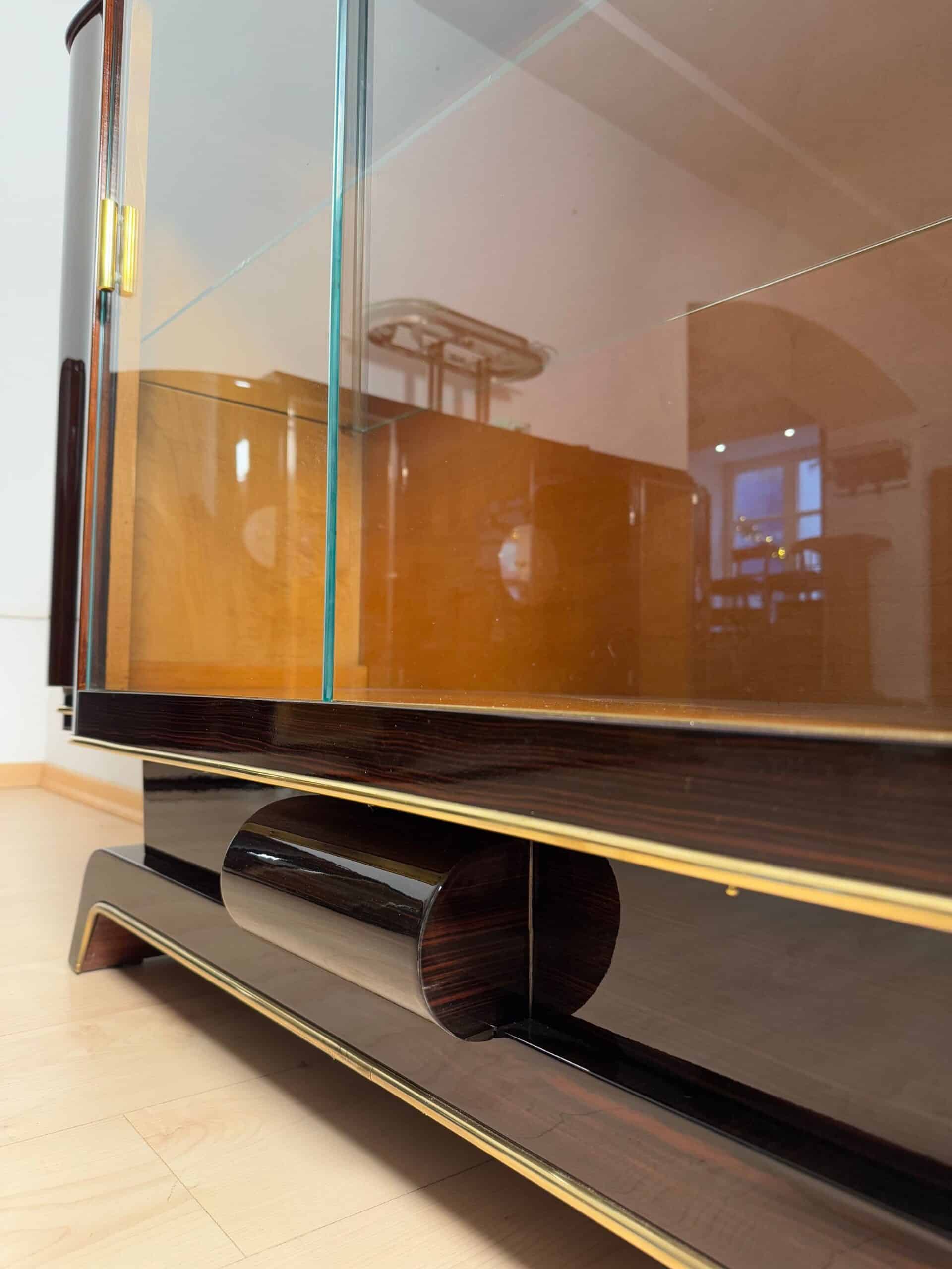 Art Deco Vitrine Sideboard, Macassar Ebony, Maple, Brass, Paris circa 1930 - Image 8