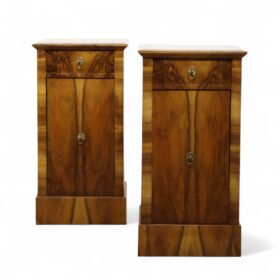 Fine Biedermeier Pair Of Walnut Nightstands. Vienna, c. 1825.