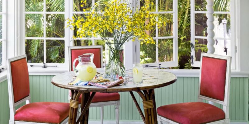 Antique Furniture for Vacation Homes- Styylish