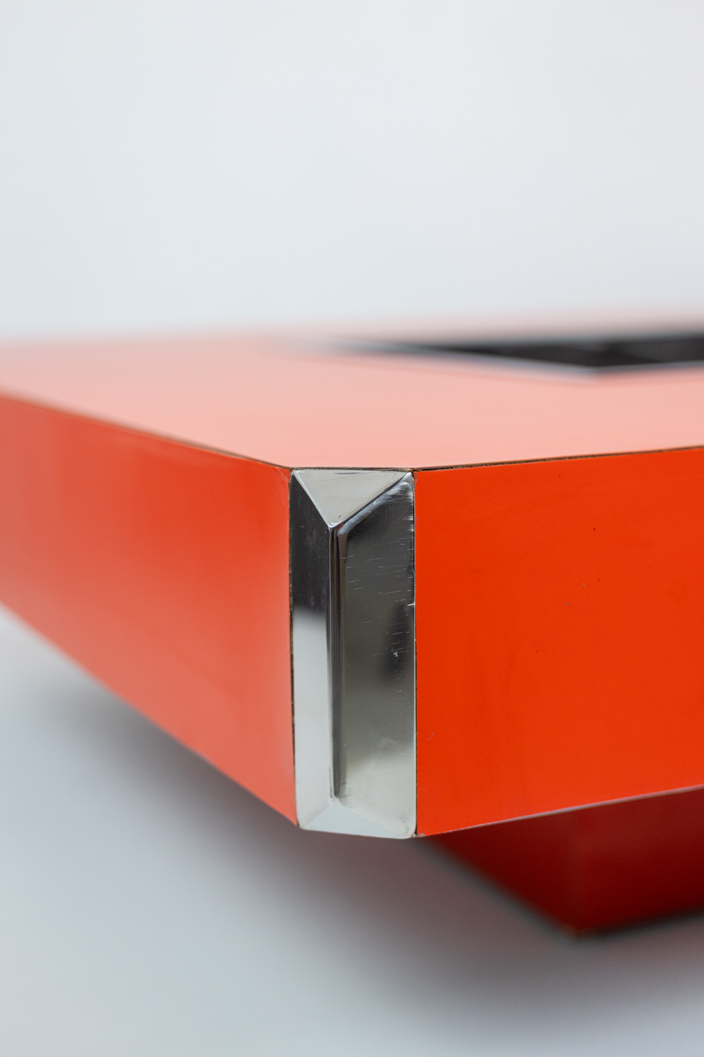 Willy Rizzo coffee table forming a bar. 1970s. - Image 9