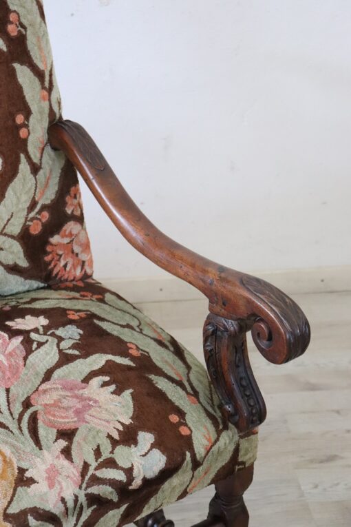 18th Century Italian Louis XIV Armchair - Image 3