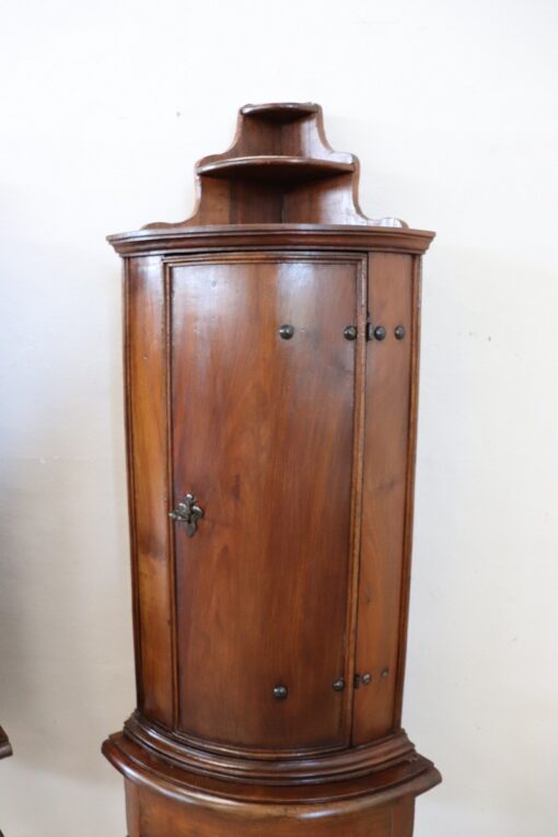 18th Century Italian Louis XV Solid Walnut Pair of Antique Corner Cupboards - Image 7