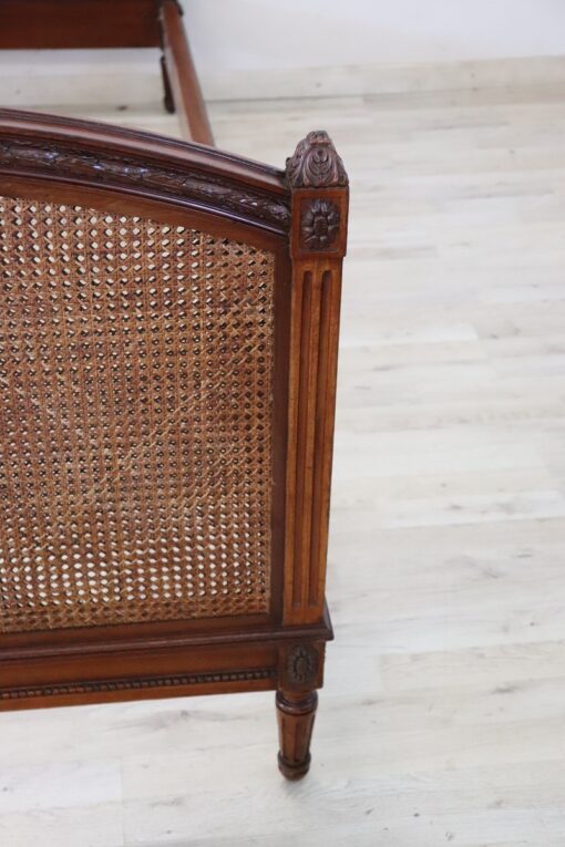 Early 20th Century Italian Walnut and Vienna Straw Pair of Single Beds - Image 5