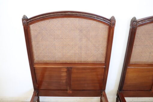 Early 20th Century Italian Walnut and Vienna Straw Pair of Single Beds - Image 7
