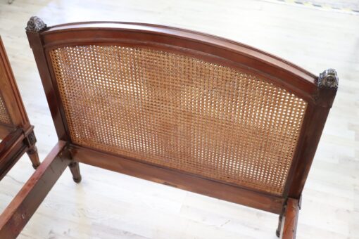 Early 20th Century Italian Walnut and Vienna Straw Pair of Single Beds - Image 10