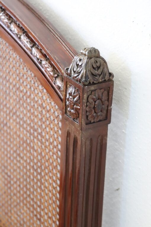 Early 20th Century Italian Walnut and Vienna Straw Pair of Single Beds - Image 13