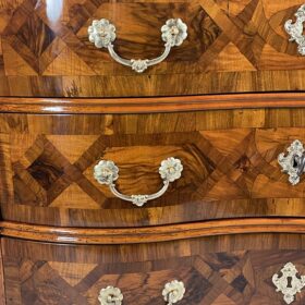 Baroque Walnut Chest of Drawers, South Germany 1740