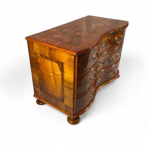 Baroque Walnut Chest of Drawers, South Germany 1740 - Image 12