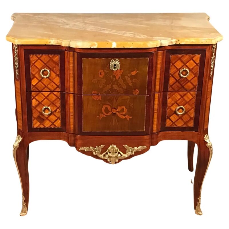 Louis XVI Style chest of drawers- Styylish