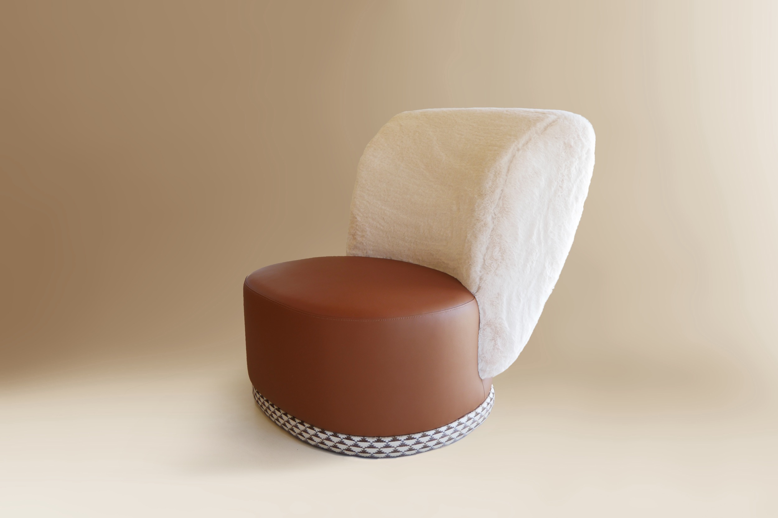 Rohe Armchair, Design by Sergio Prieto in Portugal, Hand Made - Image 4