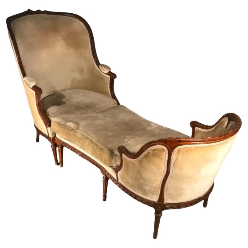 Louis XV Duchesse Brisee- Styylish