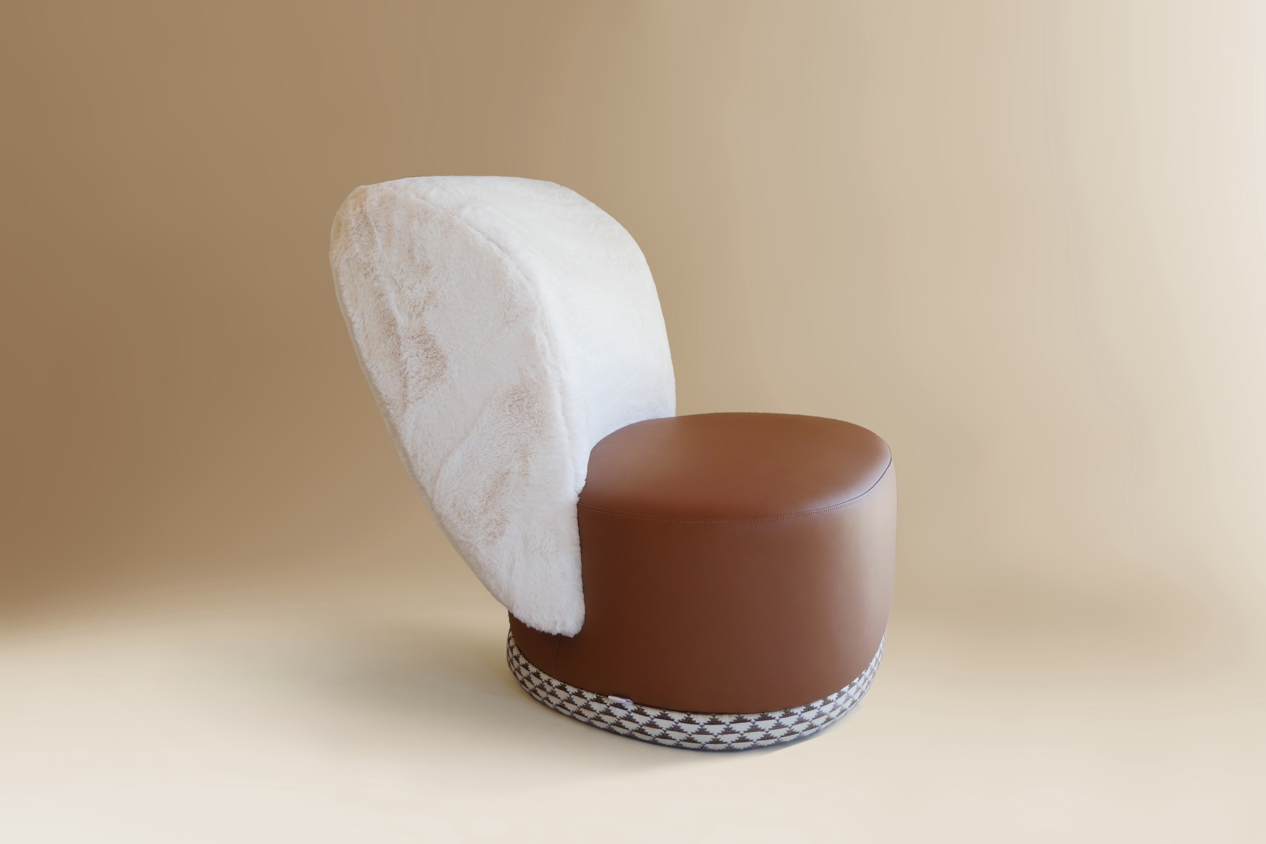 Rohe Armchair, Design by Sergio Prieto in Portugal, Hand Made - Image 2