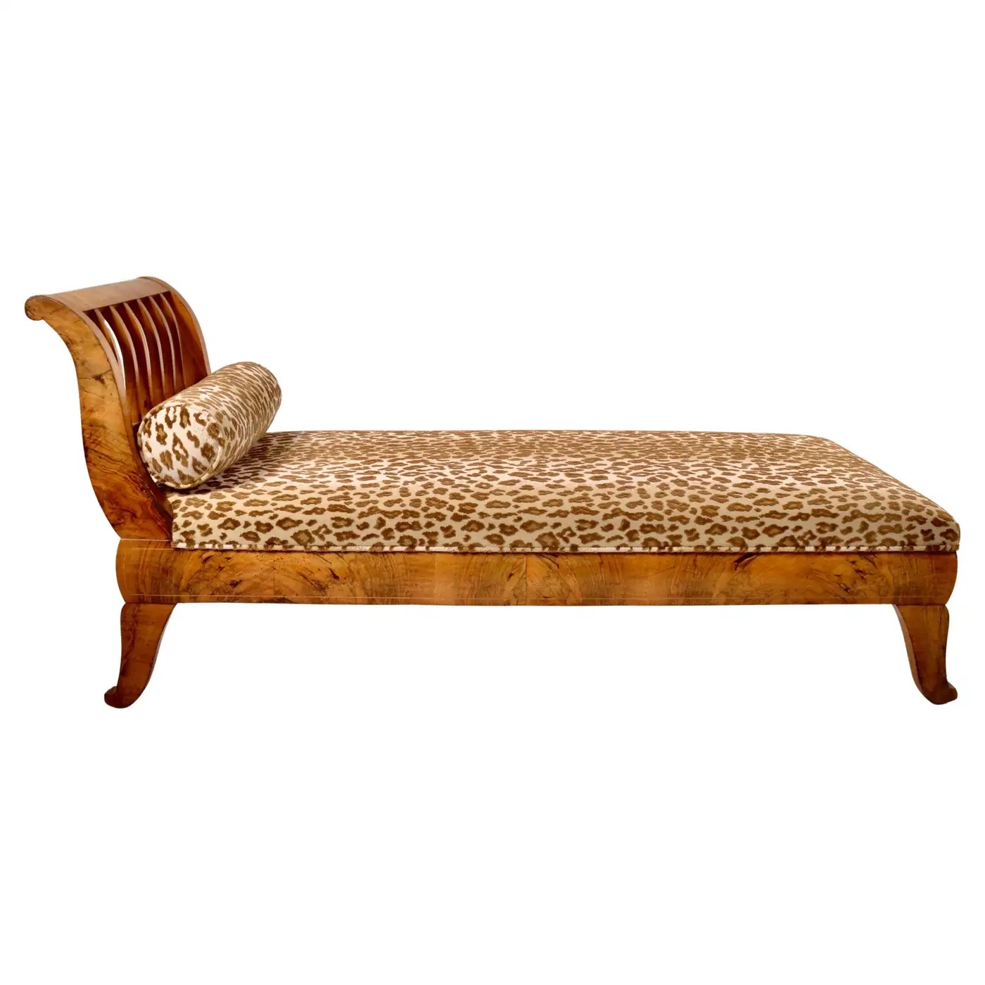 chaise longue- Biedermeier example- Styylish