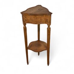 Small Louis XVI side table, France circa 1780, triangular shape with fluted legs- Styylish