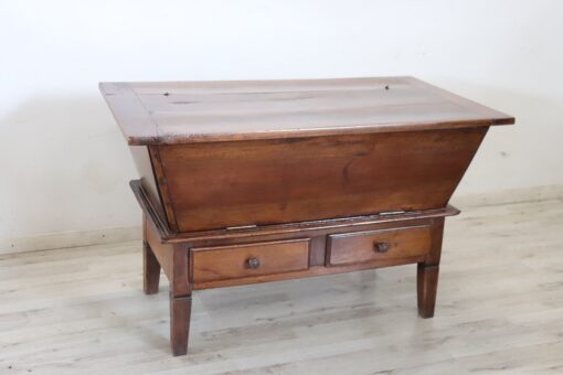 Italian Rustic Cupboard in Solid Walnut Wood, 19th century - Image 2