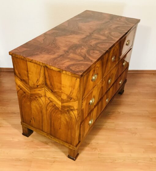 Biedermeier Walnut Chest of Drawers, 1820 - Image 6