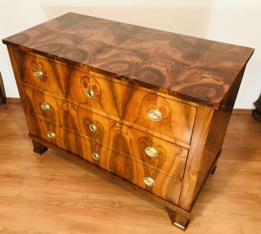 Biedermeier Walnut Chest of Drawers, 1820 - Image 5